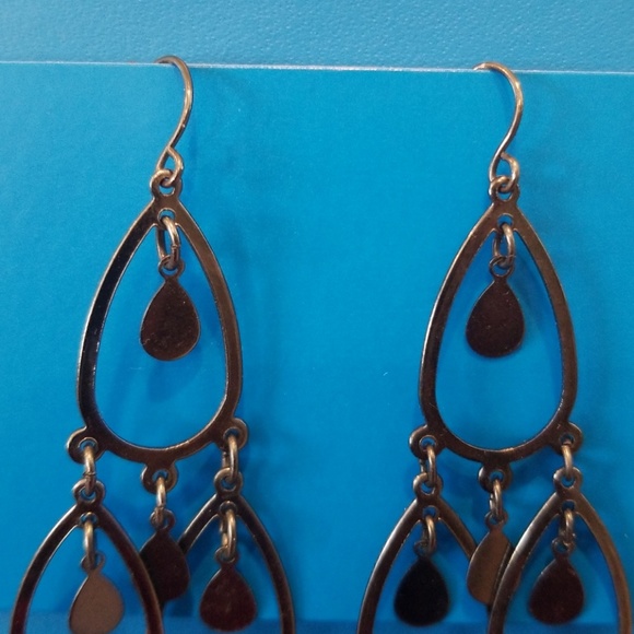 Earring bundle - Picture 6 of 6